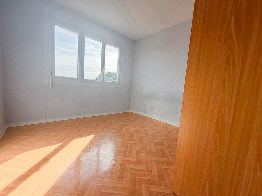 Vente Appartement Appartement Angers 2 pièces 38.85 m2, stationnement, cave Angers