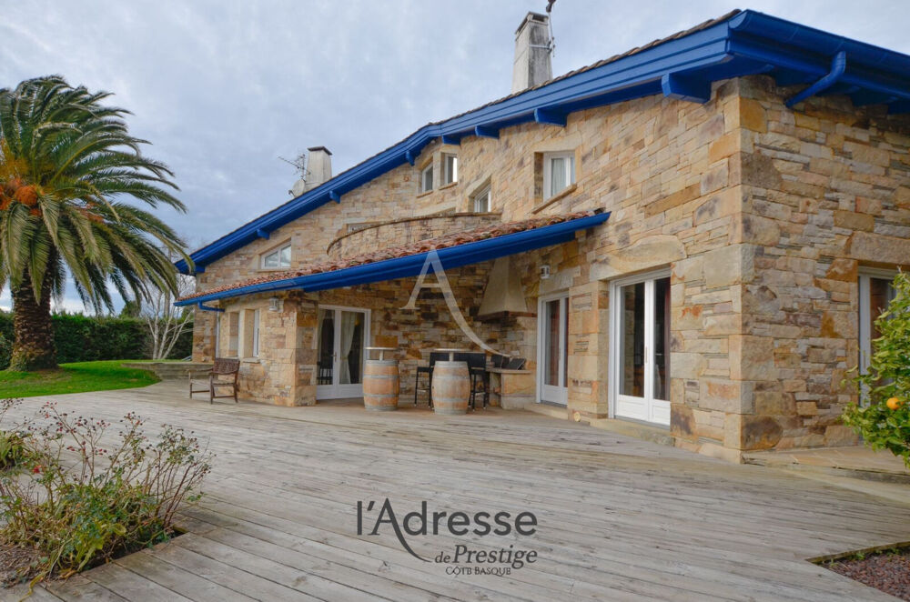 à vendre  Villa Urrugne (64122)
