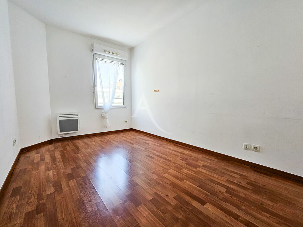 Location Appartement T2 41m² + BALCON + 2 PARKINGS - CERGY LE HAUT Cergy