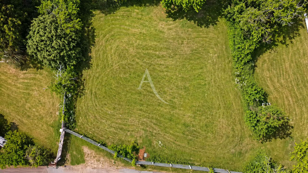 Vente Terrain Terrain d'environ 1 400 m² viabilisé avec vue dégagée Vouille