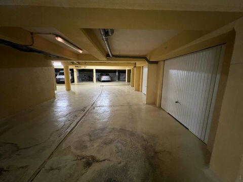  Parking / Garage � louer 15 m�