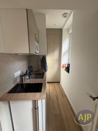  Appartement à louer 1 pièce 16 m²