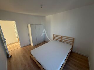  Appartement à louer 3 pièces 67 m²