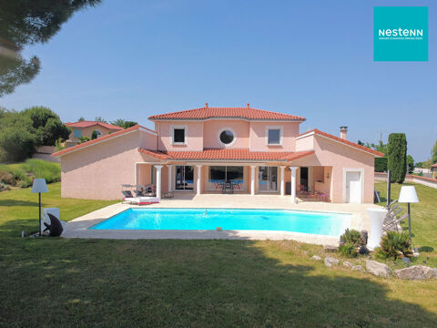   Montbrison (42600) : Maison de prestige 159 m�  avec piscine chauff�e et terrain arbor� de 1919 m� Maison - 8 pi�ce(s) - 159 m�