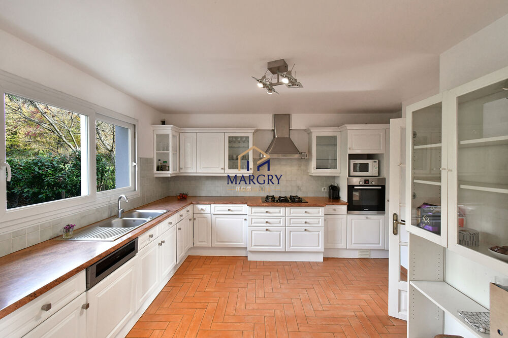 � vendre  Maison Gex (01170)