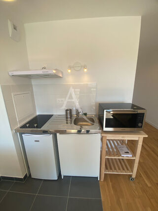  Appartement à louer 1 pièce 26 m²