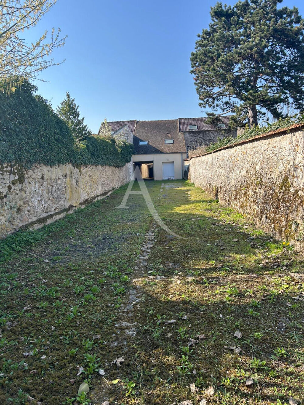Vente Appartement STUDIO LOUE A RENOVER Linas