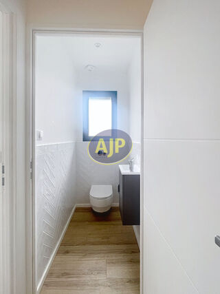  Maison 4 pièces 81 m² Begles