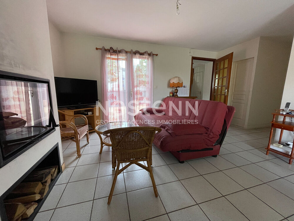 Vente Maison Maison à vendre à Vannes quartier résidentiel coté Ménimur 4 chambres, terrain 400 m² et garage Vannes