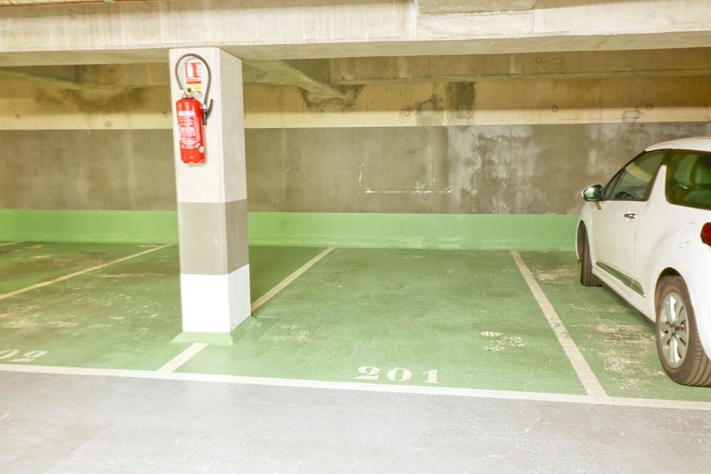 Vente Parking/Garage Parking Antony domaine HARMONY -12 m2 Antony