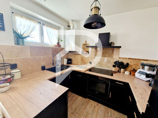  Immeuble � vendre 7 pi�ces 156 m�