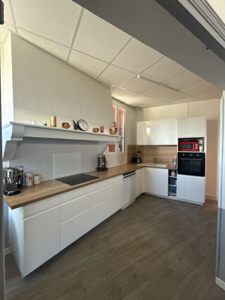  Maison à louer 5 pièces 116 m²