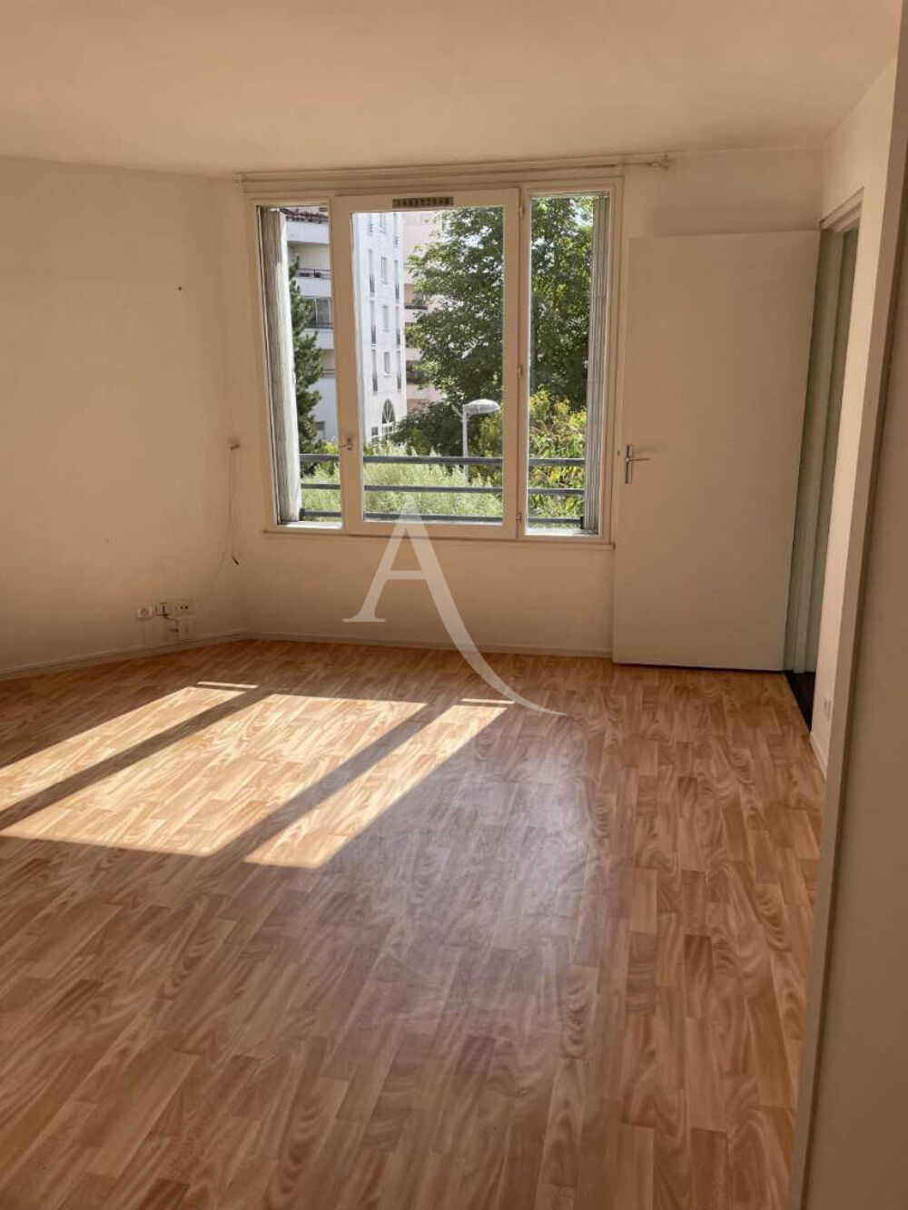 Location Appartement ERMONT centre ville - 2 pièces - 48,02 m² Ermont