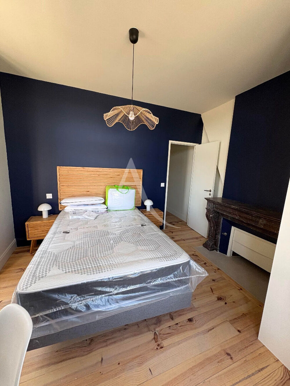 Location Appartement Appartement Bordeaux 5 pièce(s) 67.62 m2 Bordeaux
