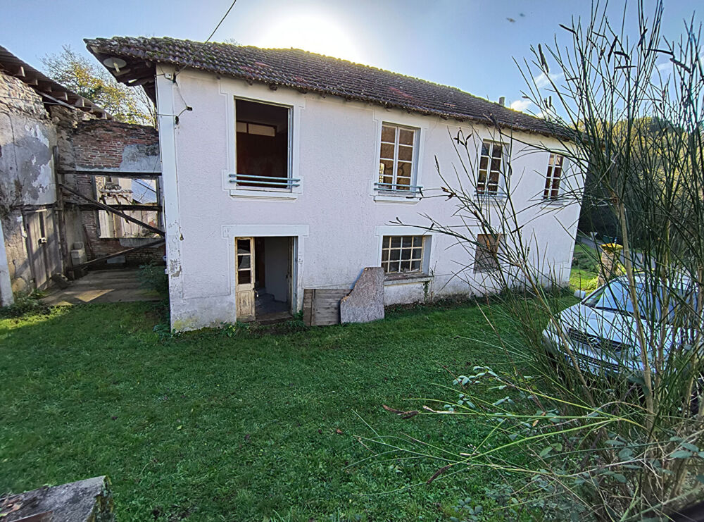 Vente Maison HAUTE-VIENNE-Nr Ambazac- Ancien moulin, magasin, usine, 2 granges. Saint sulpice lauriere
