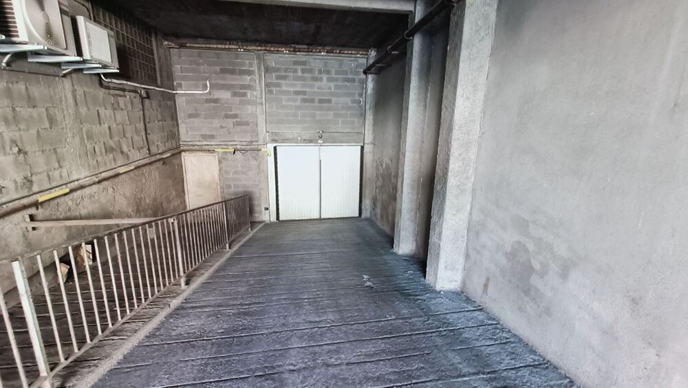 Vente Parking/Garage Garage  sous terrain securisé Millau Millau