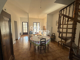  Maison � vendre 9 pi�ces 400 m�