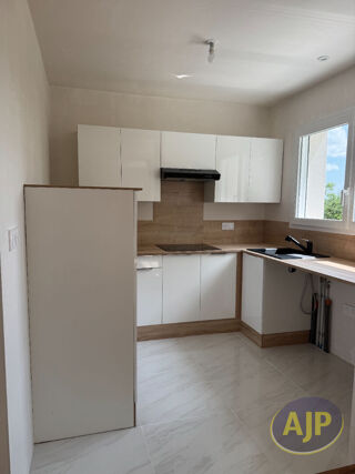  Maison à louer 4 pièces 70 m²
