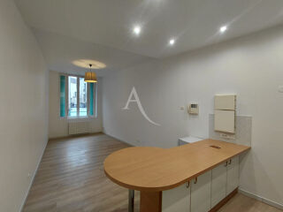  Appartement à louer 2 pièces 36 m²