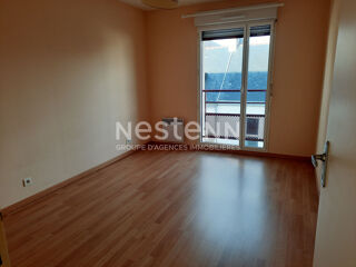  Appartement à louer 3 pièces 66 m²