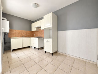  Maison à louer 4 pièces 66 m²