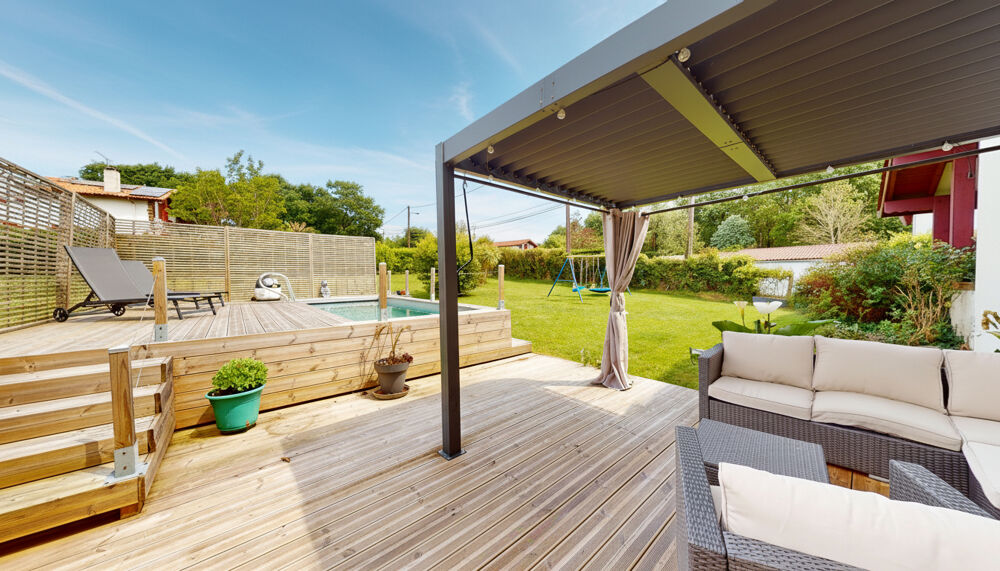Vente Maison LARRUN maison avec vue sur la Rhune, terrain constructible et fort potentiel d'évolution Ustaritz