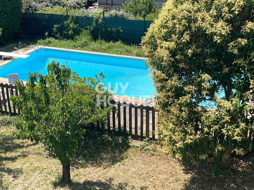 Vente Maison Rare à la vente - Belle maison familiale de 190 m² habitables à Aubenas Aubenas