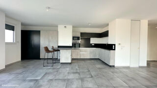  Appartement � vendre 4 pi�ces 81 m�