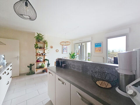  Appartement � louer 4 pi�ces 77 m�