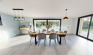  Maison à vendre 9 pièces 245 m²