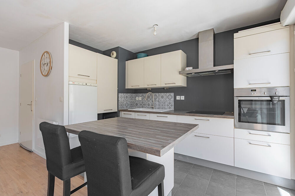 Vente Appartement EN EXCLUSIVITÉ ! Appartement T3 avec grande terrasse !! Centre-ville de Roubaix 149 000 HAI!! Roubaix