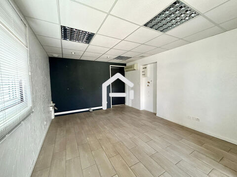   A louer : Local commercial 45 m² à Flourens 