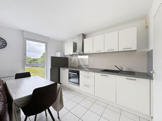  Appartement à louer 2 pièces 48 m²