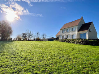  Maison  vendre 6 pices 160 m