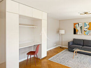 Appartement à louer 3 pièces 78 m²
