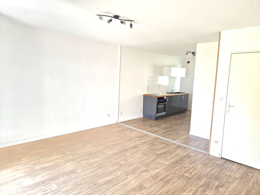 Vente Appartement A VENDRE NANTES ZOLA appartement 2 chambres avec terrasse et stationnement Nantes