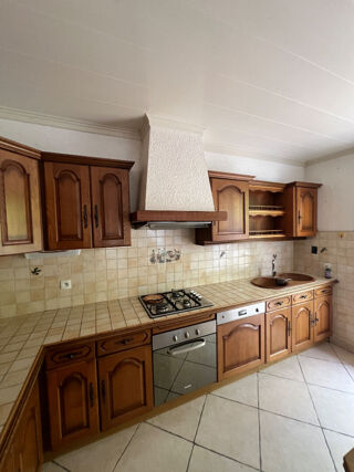 Vente Maison Villa plain -pied  avec véranda et grand terrain Nissan lez enserune