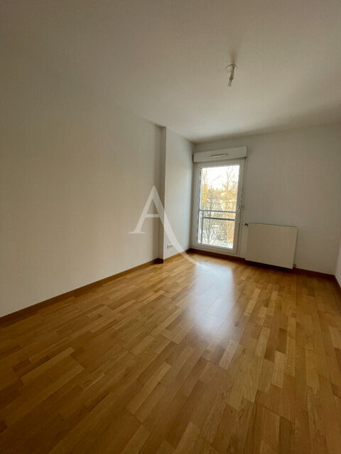  Appartement � louer 4 pi�ces 97 m�