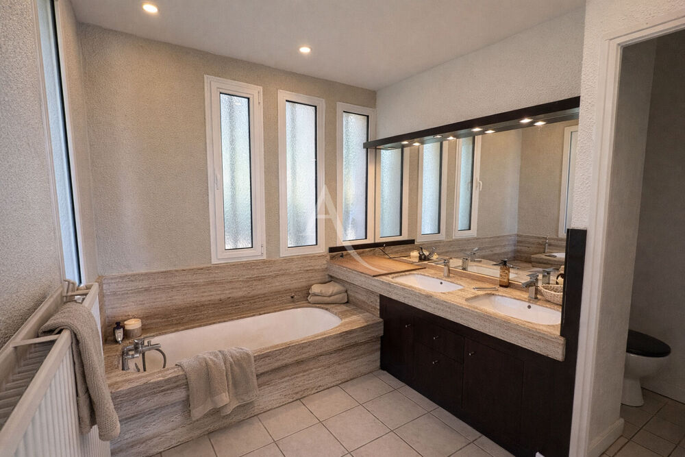 � vendre  Maison S�te (34200)