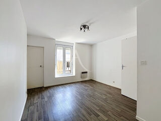  Appartement à louer 3 pièces 71 m²