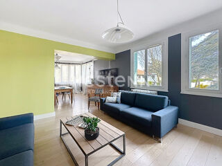  Appartement à vendre 6 pièces 145 m²