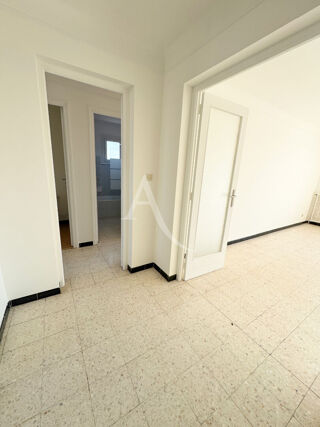 Appartement à louer 3 pièces 70 m²