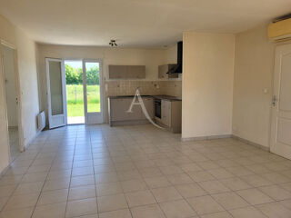  Maison  louer 4 pices 74 m