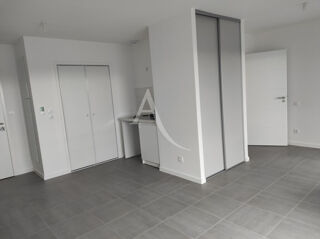  Appartement à louer 1 pièce 31 m²
