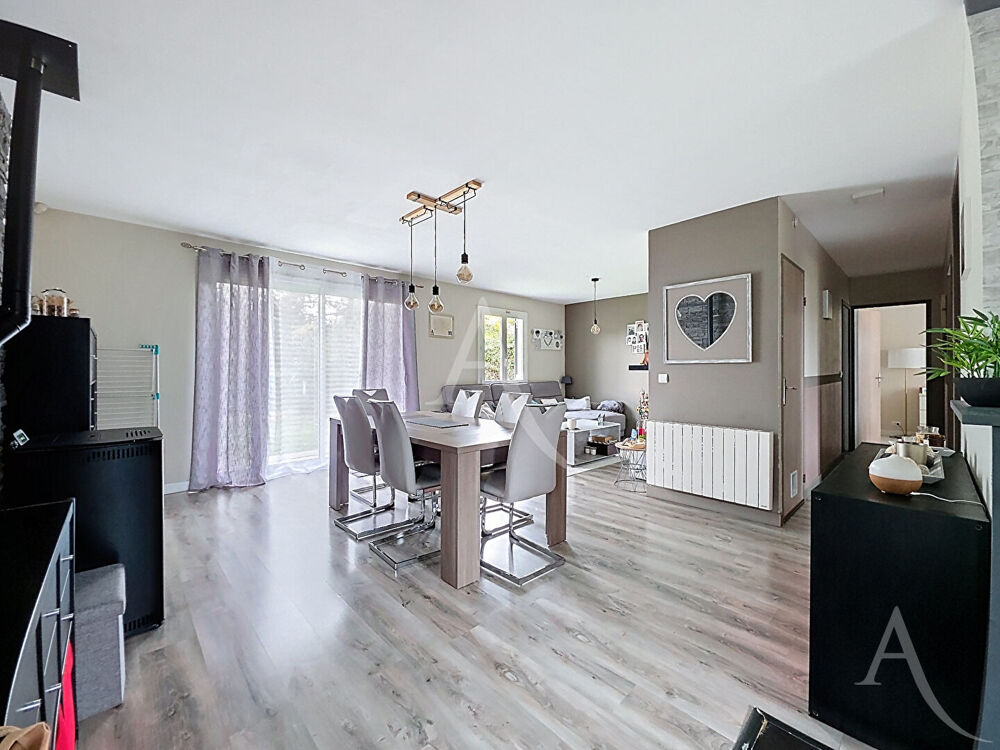 Maison de plain-pied 4 pièces avec sous-sol total et terrain de 650 m² à Rosny-sur-Seine