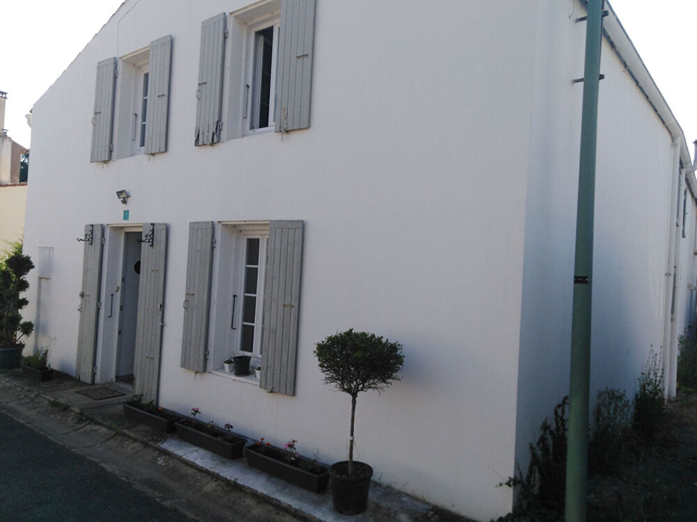Maison 5 pièce(s),3 chambres ,petit jardinet, garage non attenant
