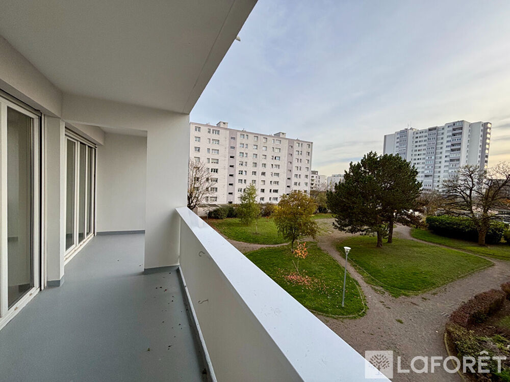 Appartement Hoenheim 3 pièces balcon, 80,09 m2