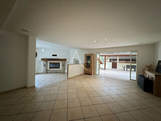 Vente Maison GRAULHET. Maison de +/- 205 m² Graulhet
