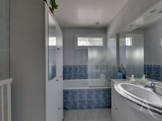  Maison � vendre 8 pi�ces 128 m�