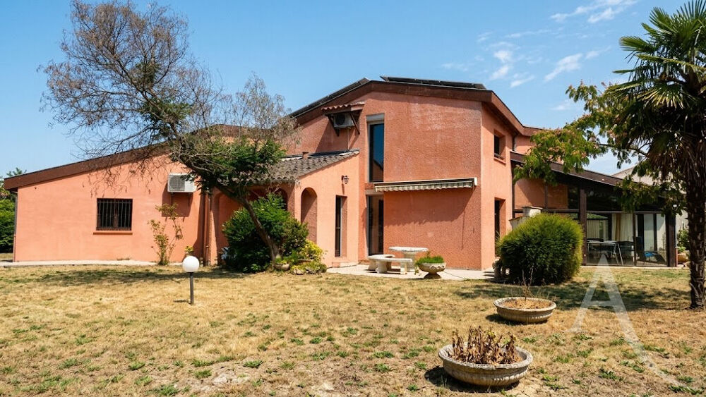 Maison 6 pièces 244 m² · à Lherm · 244 m² · 408 376 €